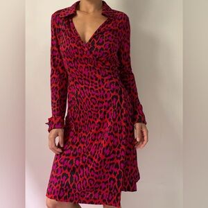 Diane Von Furstenberg Fuchsia and Black Leopard Wrap Dress Size 8